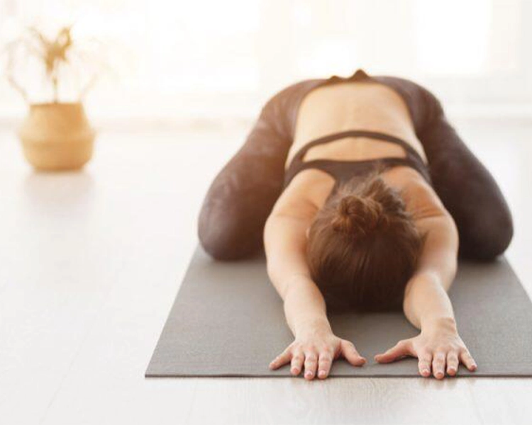 Somatic yoga is a kind of exercise that coordinates the body's internal perception, used to release stress and restore the balance of body and mind